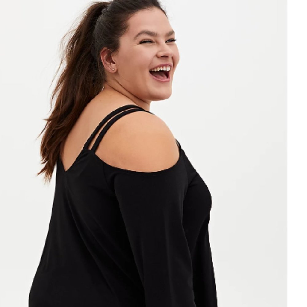 TORRID CREPE COLD SHOULDER TOP